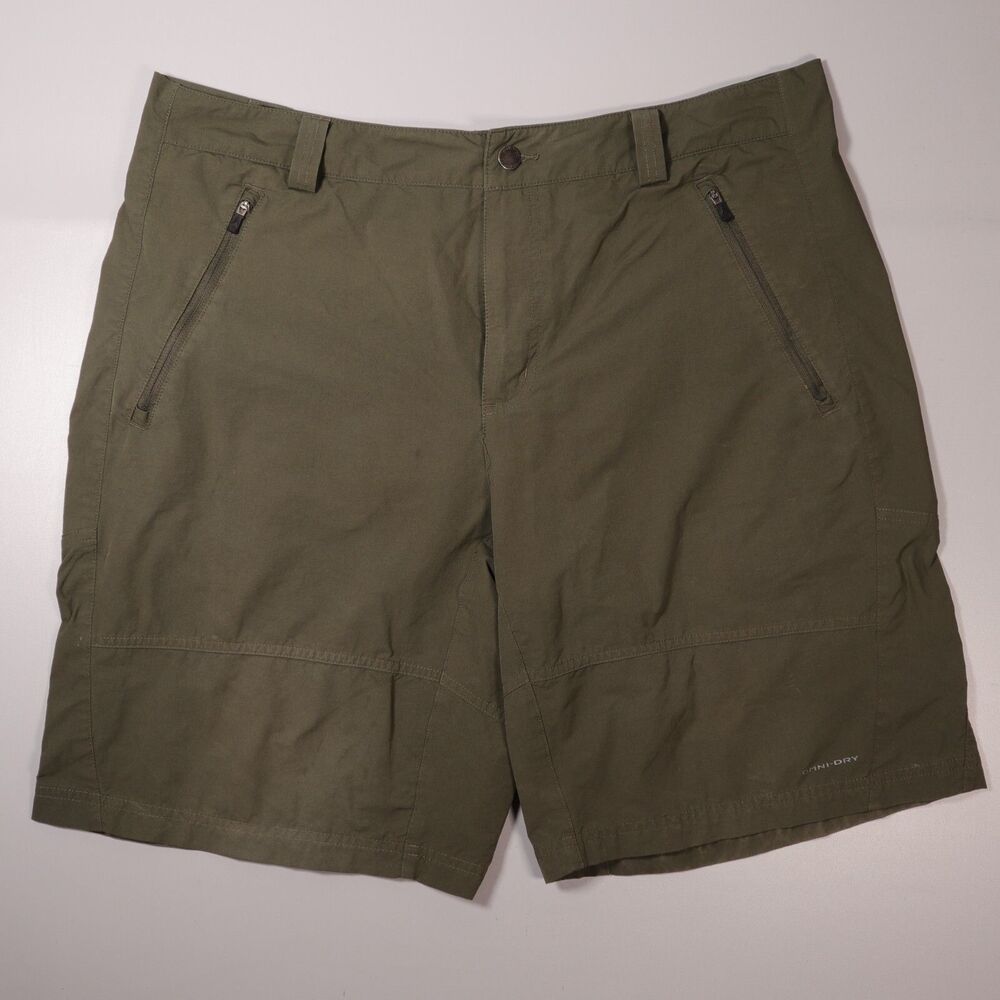 Columbia Titanium Omni Dry Shorts Olive Zip Pocket Fishing Mens Size 36 x 10